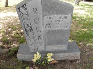 Lionel R. Munoz
