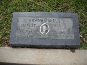 Frank Mills